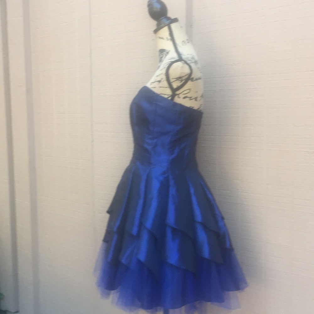 Sz 7/8 Steppin Out Electric Blue Strapless Dress - Picture 5 of 6